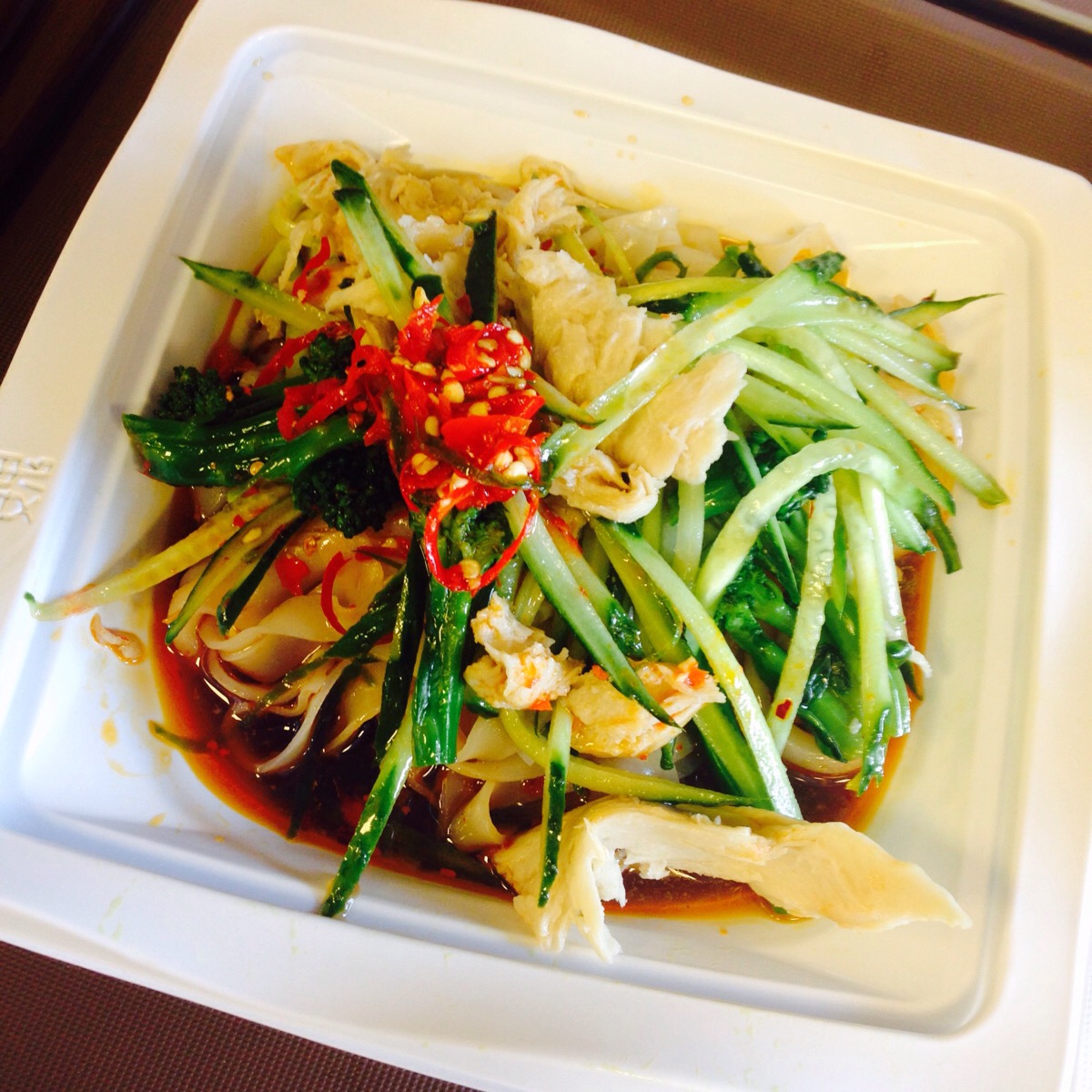 涼皮調制紅油很重要