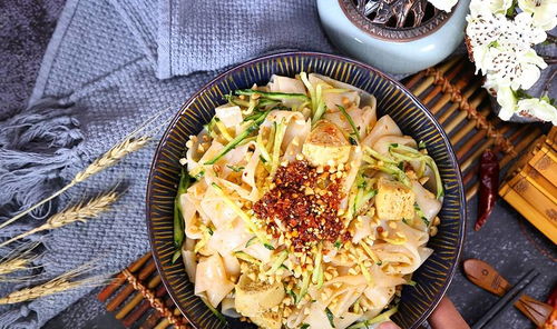 自制涼皮這樣做,超詳細教程大公開,健康美味越吃越愛